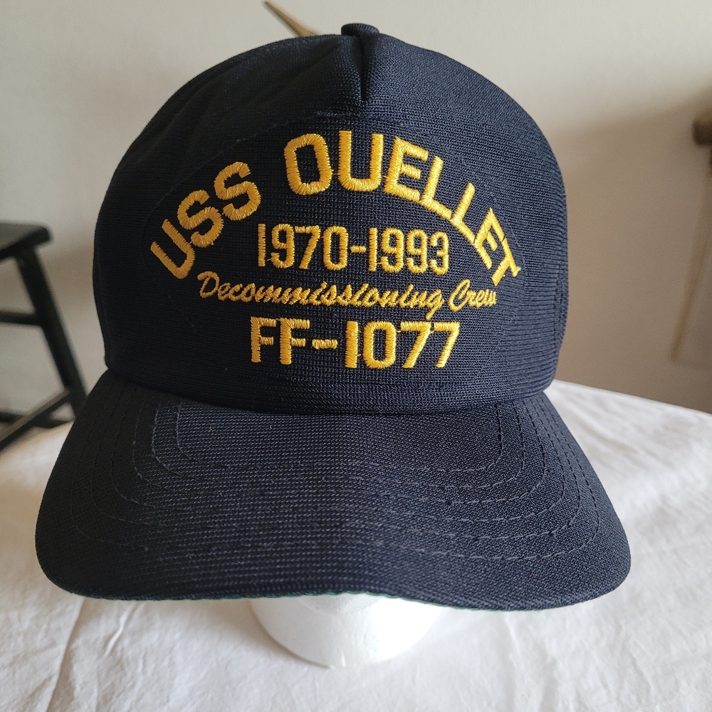 USS OUELLET FF-1077 Hat Cap 1970 - 1993 Adult Snapback Navy Blue never wore